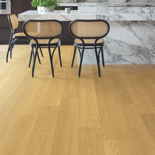 Quick-Step Laminate Capture Natural Varnished Oak 9mm